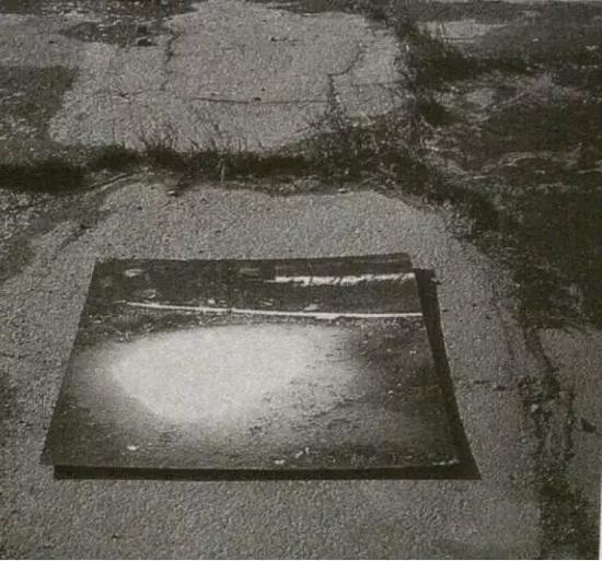 צӡ--zӰӛ1968_ءʷɭ Estate of Robert Smithson